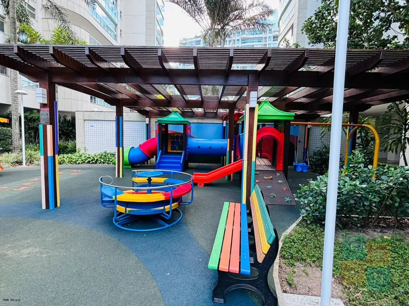 Foto do imóvel Apartamento para Venda em Rio de Janeiro / em Rua das Bromélias da Península