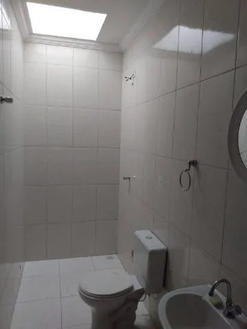 Imagem LOCAÇÃO DE SALAS COMERCIAIS NA VILA AUGUSTA, EM GUARULHOS/SP, 45m² com sala, copa, interfone, toalete e localização estratégica. CONSULTE-NOS.