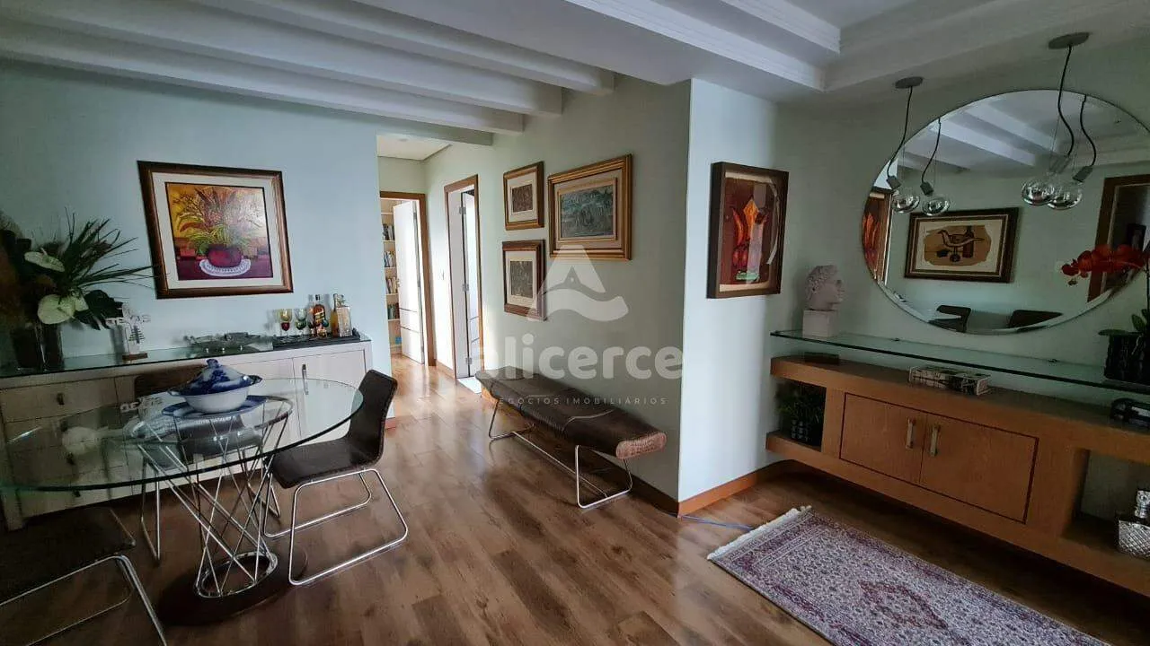 Imagem Cobertura à venda com 3 quartos 1 suíte, 173m² em Centro Florianópolis