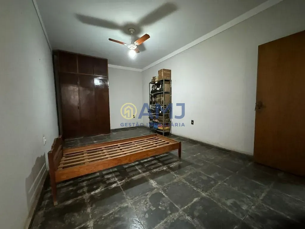 Imagem CASA À VENDA | USO RESIDENCIAL E COMERCIAL - CAMPINAS | GOIÂNIA