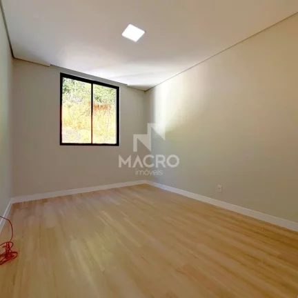 Imagem Casa no Lot. Champs Elysee | Amizade | 4 suítes | 248m²