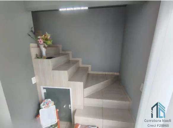 Imagem Chácara LINDA com 3.700m², Semi mobiliada, 03 quartos, churrasqueira, em Colombo - PR