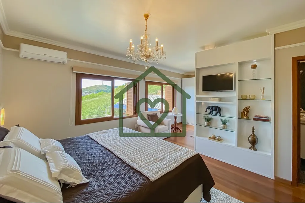 Imagem A casa oferece uma experiência única e emocional para o seu futuro morador. Ela é perfeita para v...