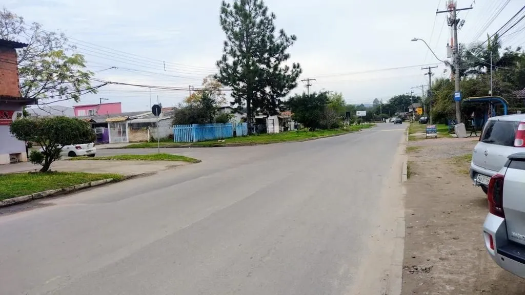 Imagem Casa de 2 dormitórios à venda no Bairro Chapéu do Sol - Porto Alegre
