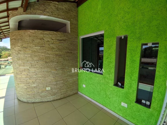 Imagem Casa com 3 dormitórios à venda, 300 m², Juscelino Kubitschek - Igarapé/MG