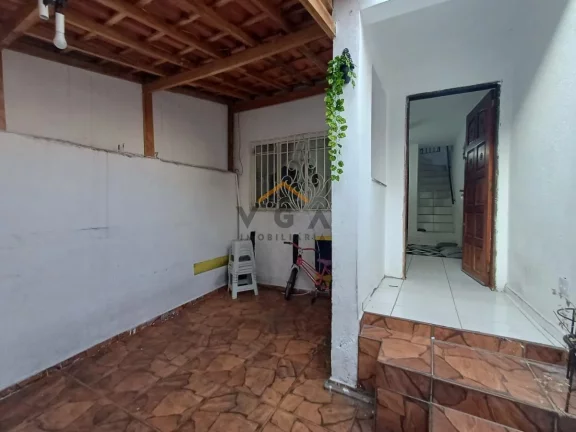 Imagem Sobrado para Venda em São Paulo, Penha de França, 2 dormitórios, 2 banheiros, 1 vaga