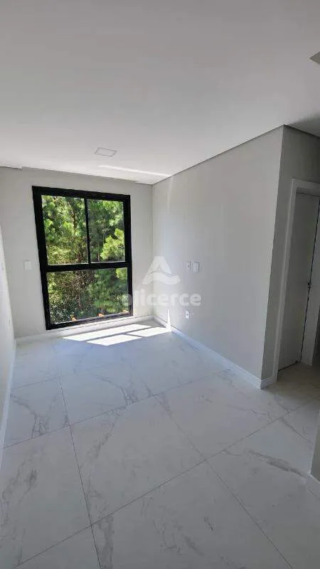 Imagem Sobrado à venda com 2 quartos 2 suítes, 92m² em Potecas São José