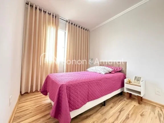 Imagem Excelente apartamento de 2 dormitórios, totalmente mobiliado e todo reformado, com móveis em todos...