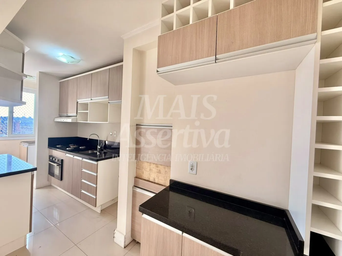 Imagem Apartamento semi mobiliado para venda no Edifício Downtown, Centro de Novo Hamburgo/RS.