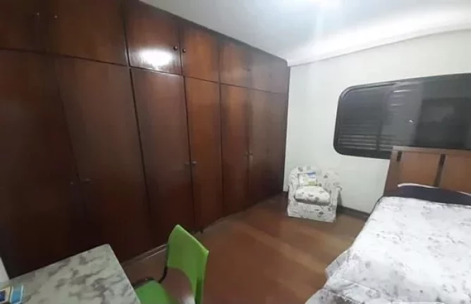 Imagem AP 2623 - Área útil: 138,61 m² - muito bem localizado, no Centro da cidade. Distribuído em uma e...