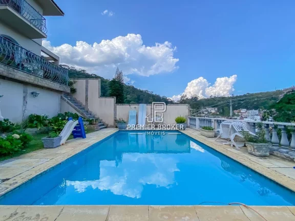 Foto do imóvel Casa à venda, 146 m² por R$ 850.000,00 - Vale do Paraíso - Teresópolis/RJ