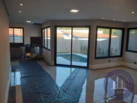 Imagem Casa com 4 dormitórios, 200m², venda por R$ 2.300.000,00 -Alphaville/SP