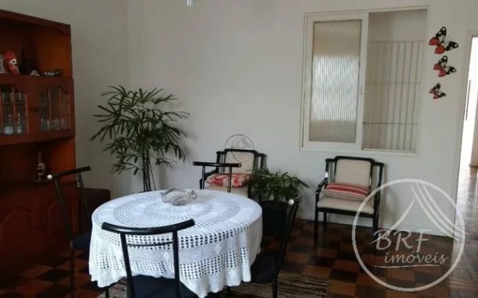 Imagem Excelente Casa Grande Potencial Residencial e Comercial- Balneário/Estreito