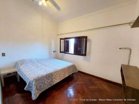 Imagem Casa à Venda com 3 quartos, 494 m² por R$ 1.470.000 Granja Viana