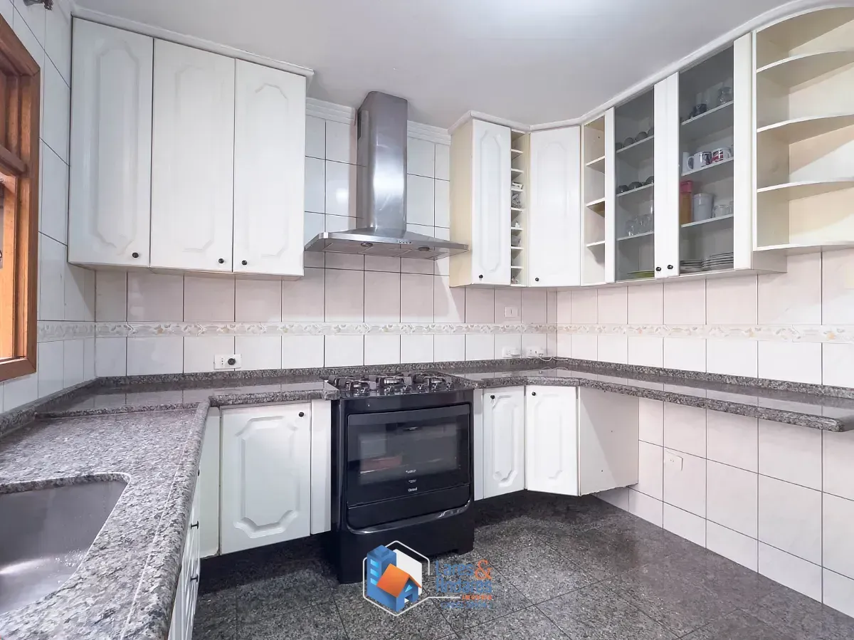 Imagem Casa para venda em Vila Marari com 3 quartos, sendo 1 suíte, 168m²