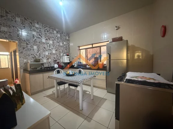 Imagem Casa Comercial em Esperança - Ipatinga
