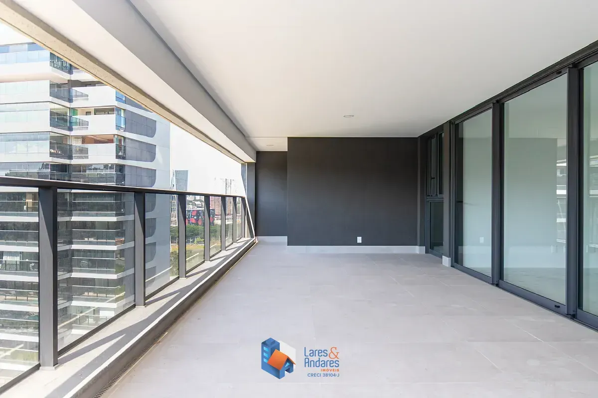 Imagem Apartamento para venda em Jardim Fonte do Morumbi com 4 quartos, sendo 4 suítes, 240m²
