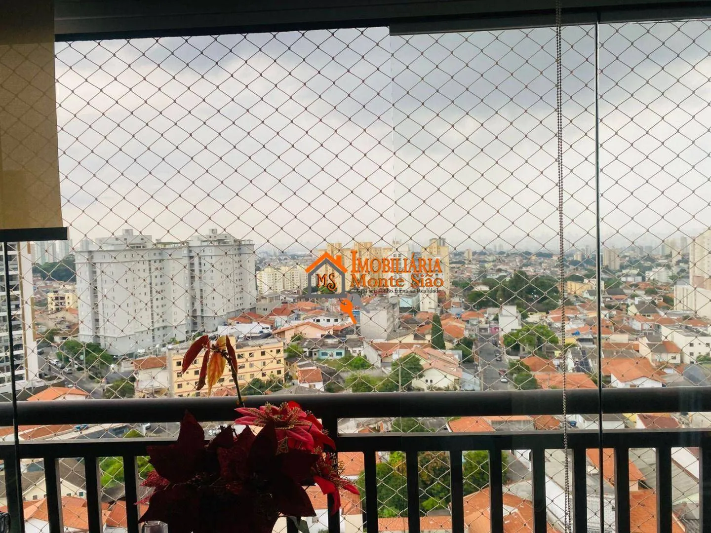 Imagem Apartamento No Picanço com condominio completo