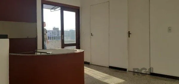 Imagem Vende-se bela cobertura de 122m², 2 quartos 2 vagas, desocupado - Auxiliadora
