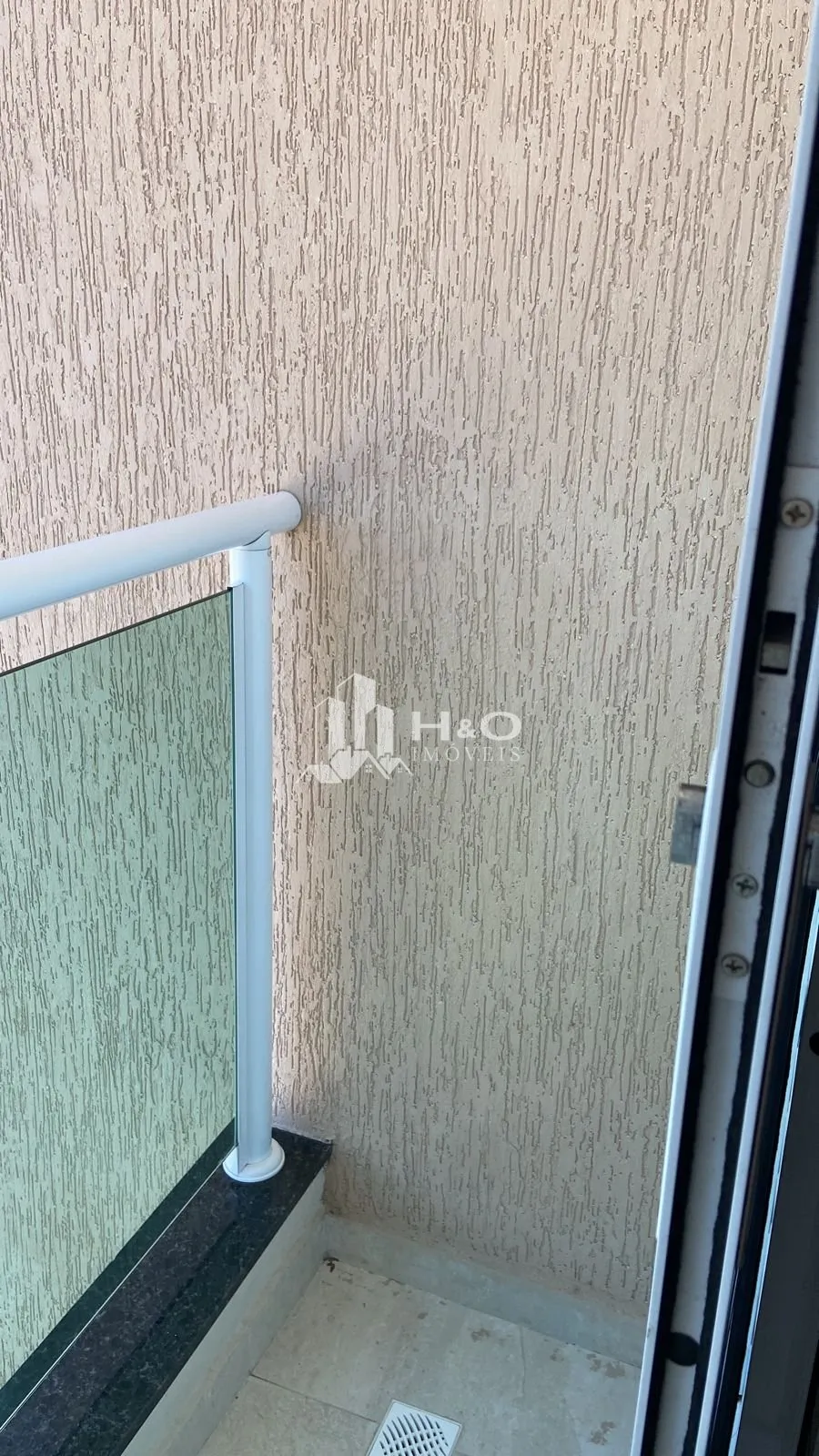 Imagem Sobrado à venda em Itaquera com excelente distribuição dos ambientes e ótimo padrão de conforto para toda a família.