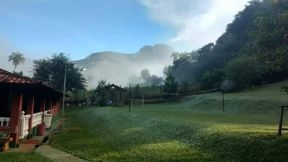 Imagem Vendo Sítio Espetacular em Itatiaiuçu/MG ,com 8.000 m² de área total,