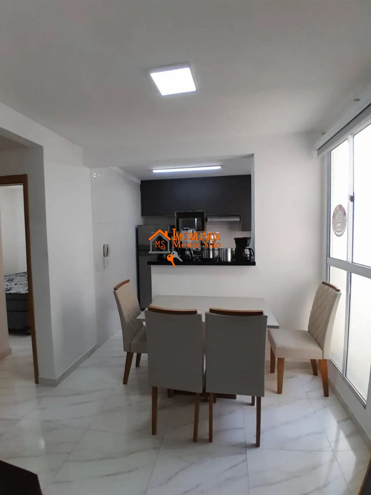 Imagem Apartamento com 2 dormitórios à venda, 52 m² por R$ 290.000,00 - Estância Guatambu - Itaquaquecetuba/SP