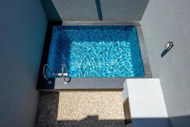 Imagem Triplex 3 Suítes e Piscina