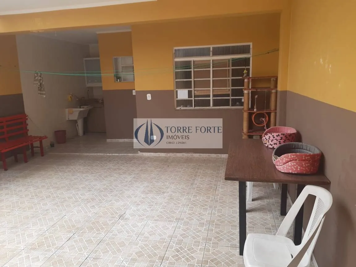 Imagem Lindo Sobrado 2 dormitórios, 2 vagas com Edícula no Rudge Ramos