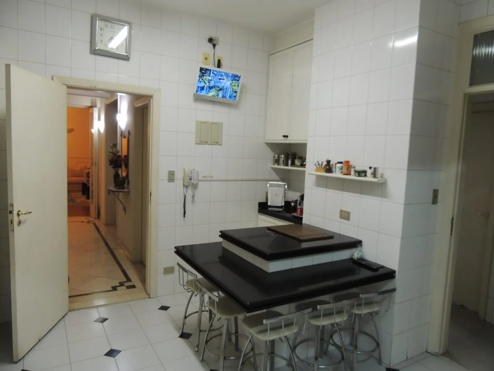 Imagem Apartamento com 245 de área pertinho do Masp - SP