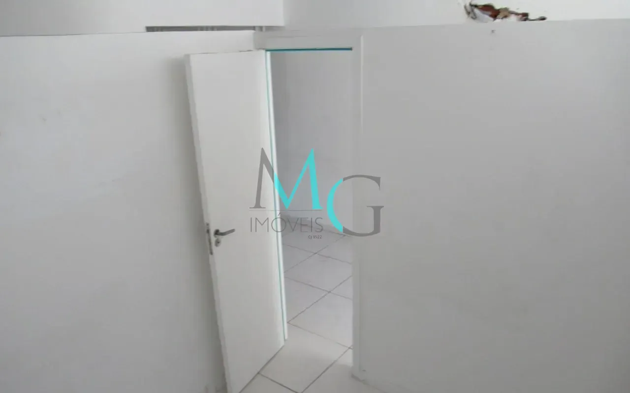 Imagem Sala Comercial à venda, no calçadão de Campo Grande, Rio de Janeiro, RJ