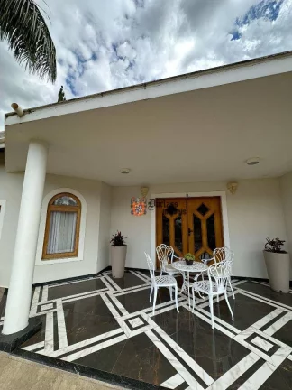 Imagem Sobrado com 4 dormitórios à venda, 330 m² por R$ 1.850.000,00 - Condomínio Jardim das Palmeiras - Bragança Paulista/SP
