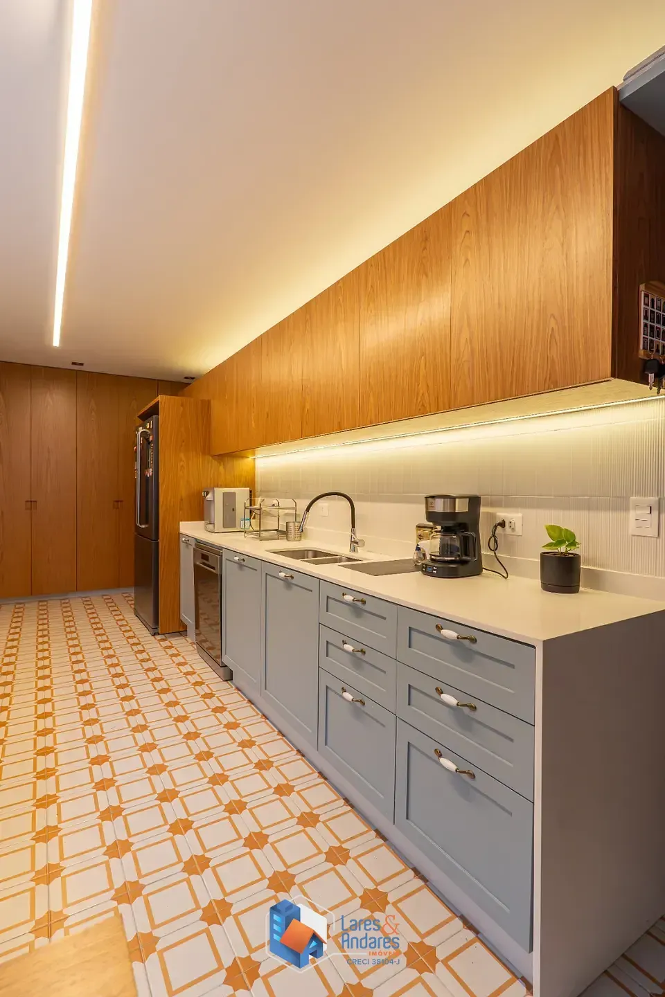 Imagem Casa para venda em Jardim Viana com 4 quartos, sendo 4 suítes, 375m²