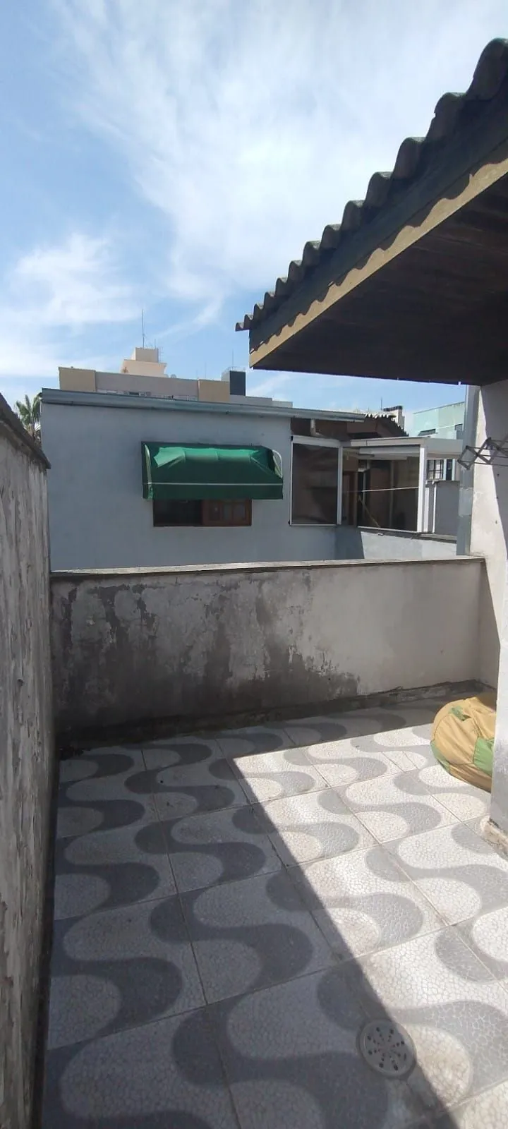 Imagem Cobertura no Bairro Menino Deus- 1 Dortmitório