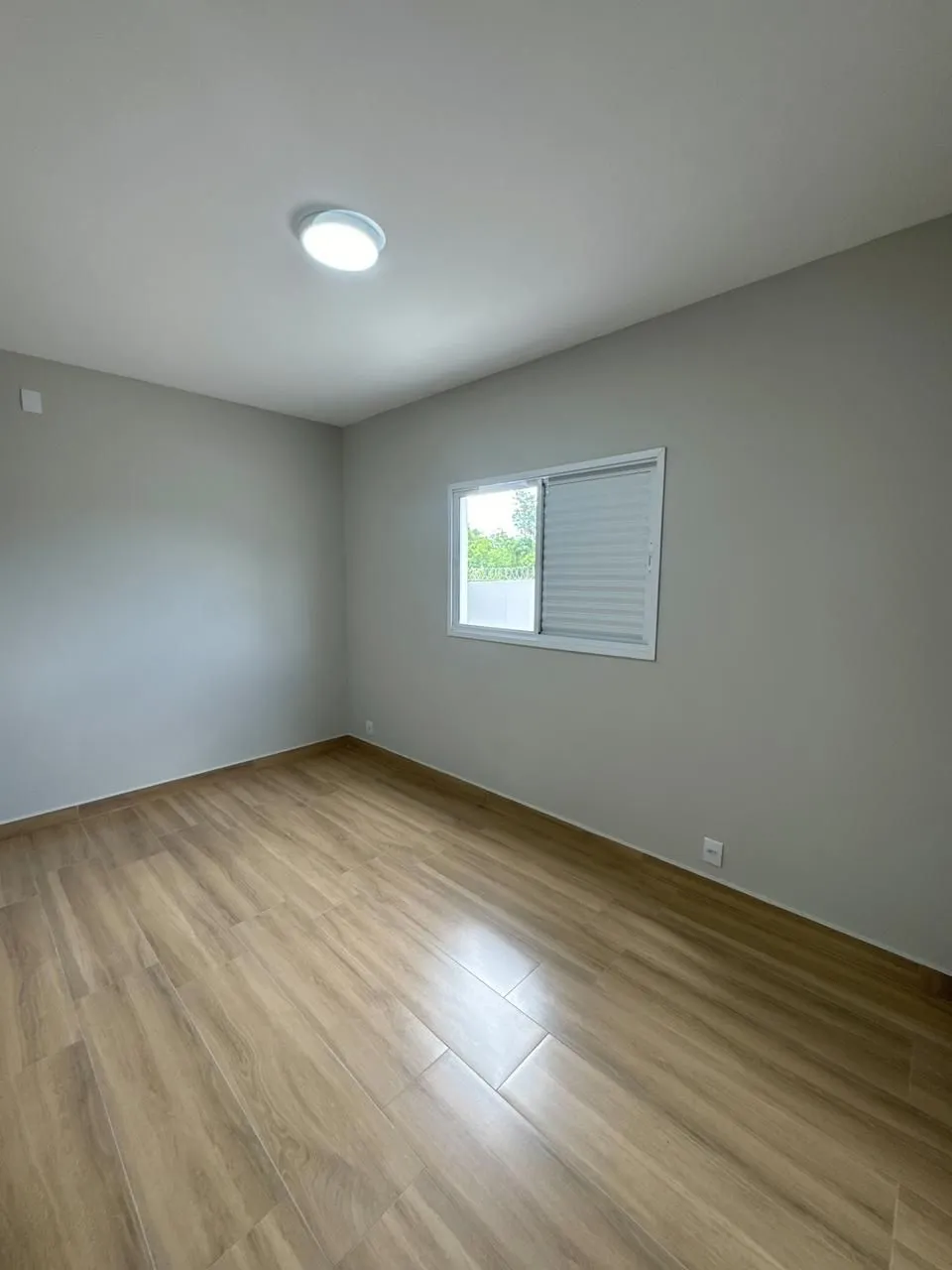 Imagem Apartamento novo com 2 dormitórios( 1 suíte) com 73 m2 no Crispim
