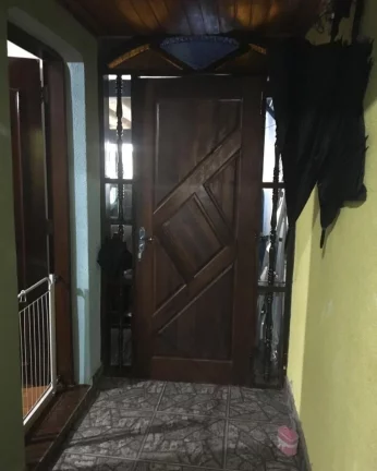 Imagem Sobrado de 2 Dormitórios + Escritório e Edícula