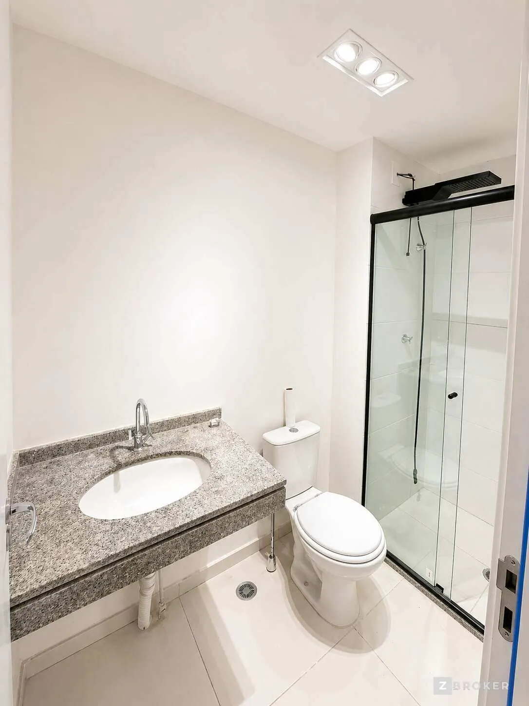 Imagem Studio à venda em São Paulo, Pinheiros, com 1 quarto, 25m2