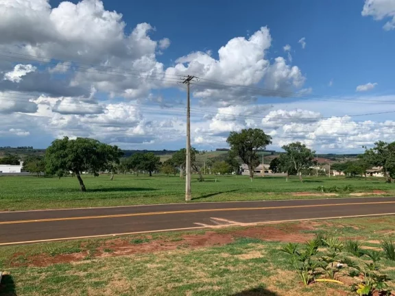 Imagem Magnifica casa a venda no condomínio Riviera de Santa Cristina III