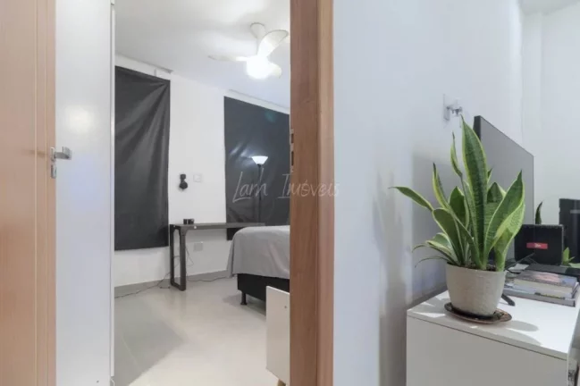 Imagem Amplo imóvel, com 73m² recém reformado e mobiliado, Botafogo