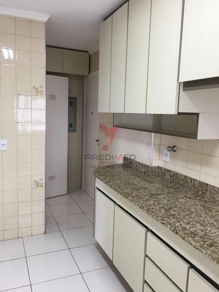 Imagem ALUGO NA VILA MADALENA, Ap. 110 m2, 4 quartos 1 suite, 2 vagas de garagem, aceita Peth