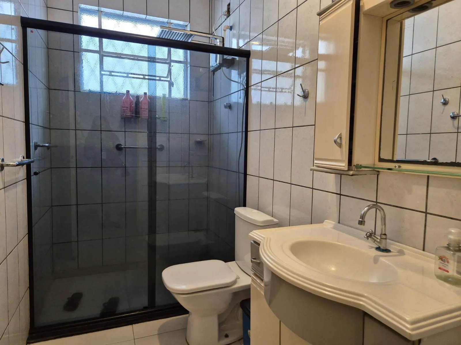 Imagem Casa térrea com pátio aos fundos