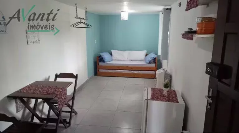 Imagem Casa Sobrado à Venda com 3 Quartos em Camburi, São Sebastião