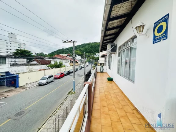 Imagem Casa para Venda em Balneário Camboriú, Nações, 5 dormitórios, 4 suítes, 5 banheiros, 3 vagas
