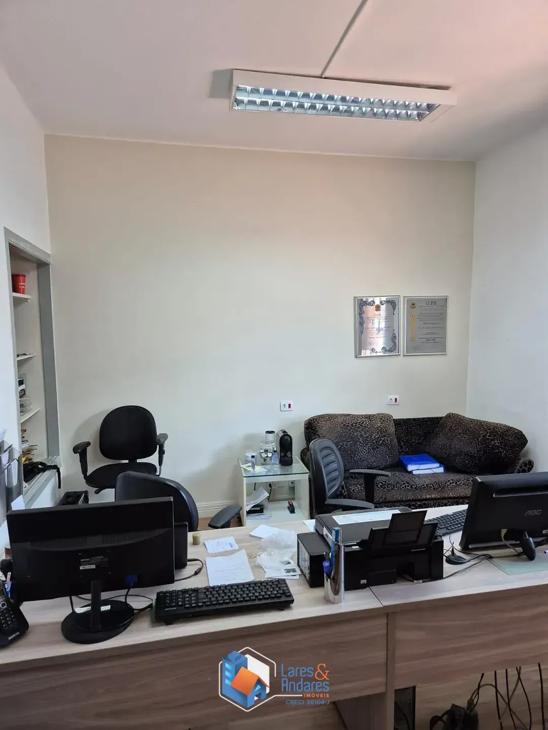 Imagem Casa comercial para venda em Vila Romana, 300m²