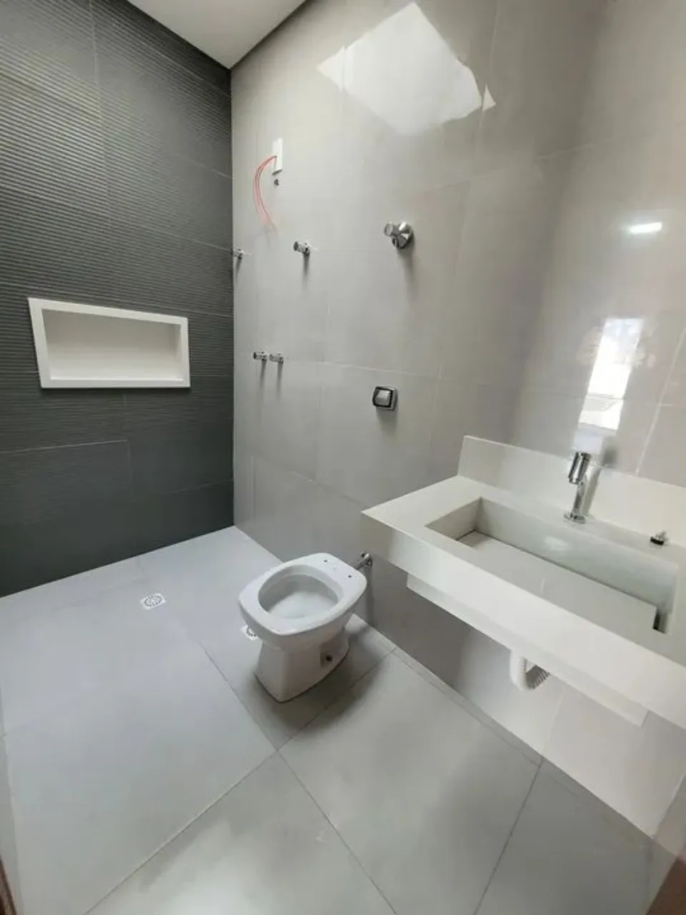 Imagem Imperdível casa em condomínio à venda no Parque Ibiti Reserva, Sorocaba-SP: 3 quartos, 3 suítes, 2 salas, 5 banheiros, 4 vagas, 218m²!