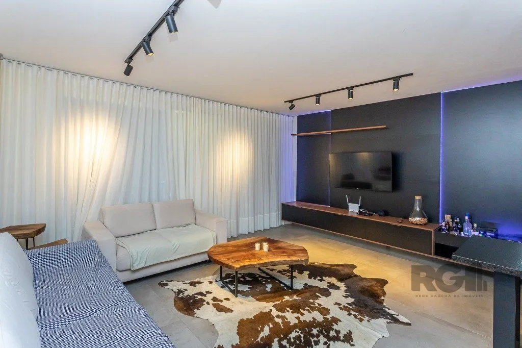 Imagem Apartamento DUPLEX no bairro Chácara das Pedras de 2 dormitórios e 2 vagas