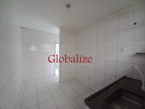 Imagem Apartamento térreo 2 dormitórios no bairro Vila Matias em Santos por R$ 300.000,00
