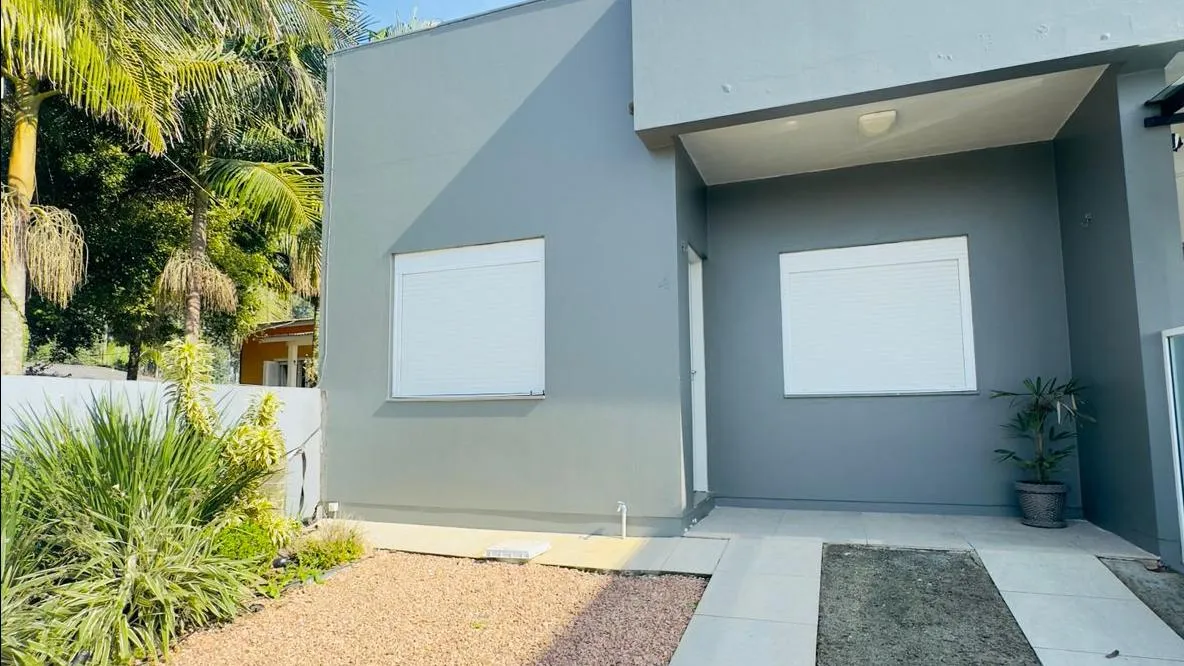 Foto do imóvel Casa à venda em Torres, Getúlio Vargas, com 2 quartos, 65m2