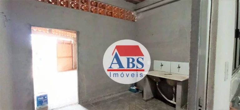 Imagem Casa Sobreposta térrea com 2 dormitórios à venda, 100 m² por R$ 170.000 - Vila Costa Muniz - Cubatão/SP