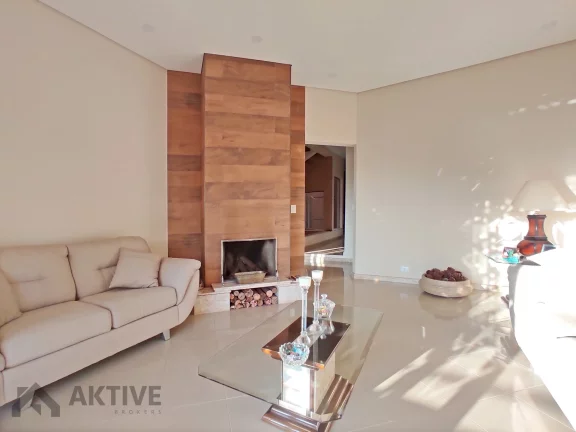 Imagem Casa de Condomínio em Tarumã - Santana de Parnaíba, SP