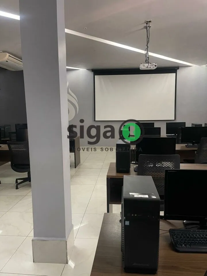 Imagem Prédio Comercial na Chácara St Antonio para locação, 660m², 8 salas, 18 vgs garagem